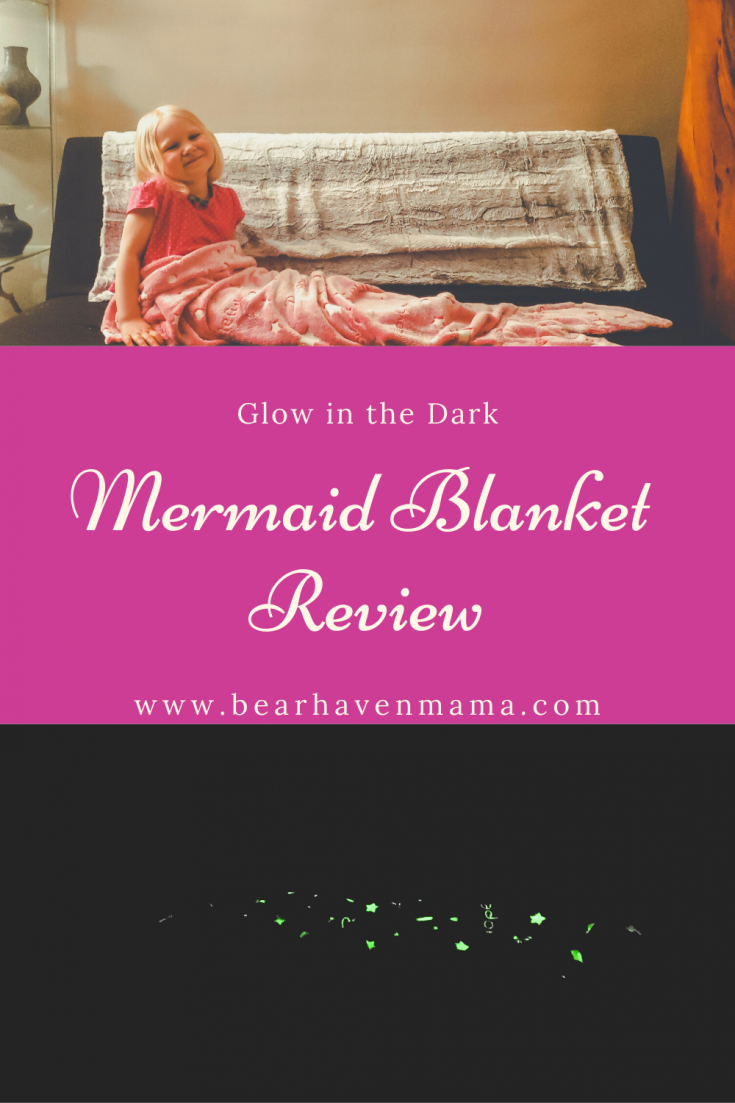 This comfy glow in the dark mermaid tail blanket is perfect for snuggling, sleepovers & pretend! Fun for children of all ages! Uses a UV Flashlight to activate, which is also included!