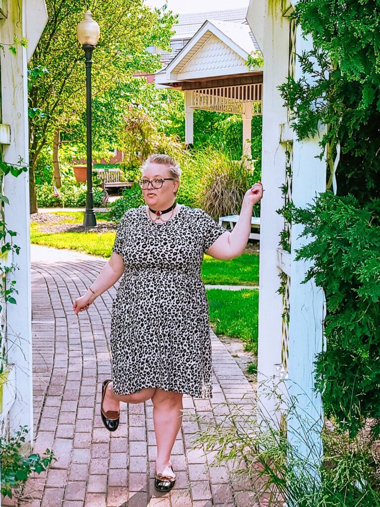 Plus Size Amazon Finds: Super Cute Swing Dresses…with Pockets!