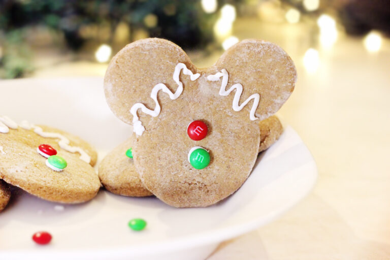 Mickey Gingerbread cookie
