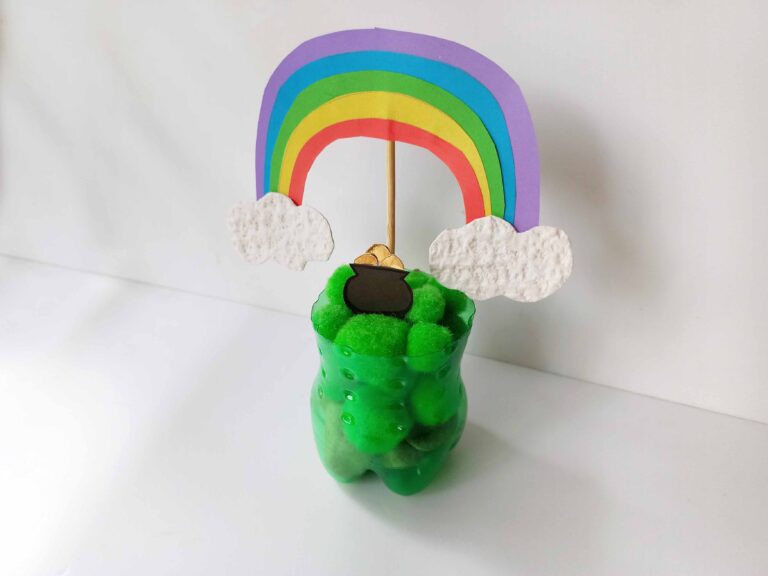 Build a leprechaun Trap Craft for St. Patrick’s Day